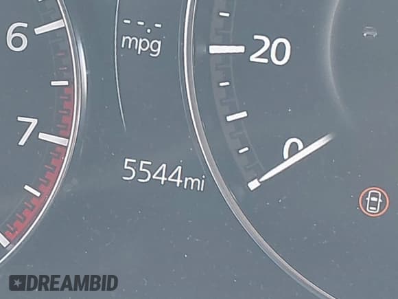 ✅ 2024 Mazda CX-30 S Premium • VIN: 3MVDMBDM5RM630460 • Lot: 41135965. Wystawiony na IAAI z przebiegiem 5 544 mil. Bezpłatny archiwum sprzedaży aukcyjnych z USA i szczegółowy raport historii pojazdu na DreamBid. Zdjęcie 13.