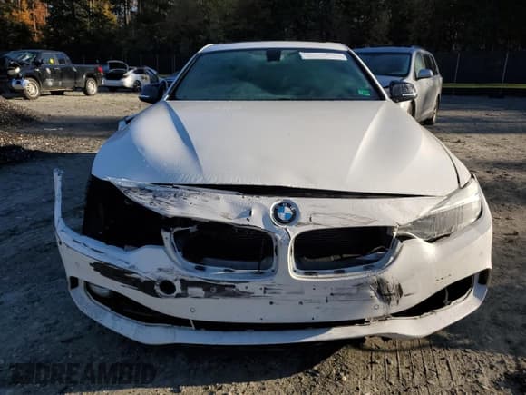 ✅ 2015 BMW 4 Series 428i xDrive • VIN: WBA3N5C56FK198550 • Лот: 82638995. Опубликован ранее на Copart с пробегом 97 041 миль. Бесплатный доступ к архиву аукционных продаж из США и подробный отчёт об истории автомобиля на DreamBid. Изображение 5.