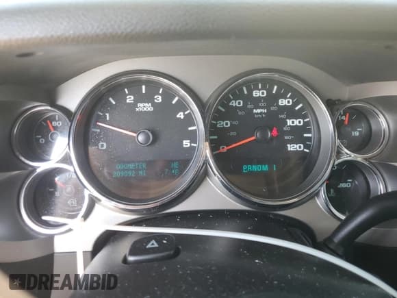 ✅ 2009 Chevrolet Silverado 2500HD LT • VIN: 1GCHK53689F149633 • Лот: 47038735. Опубликован ранее на Copart с пробегом 209 092 миль. Бесплатный доступ к архиву аукционных продаж из США и подробный отчёт об истории автомобиля на DreamBid. Изображение 9.