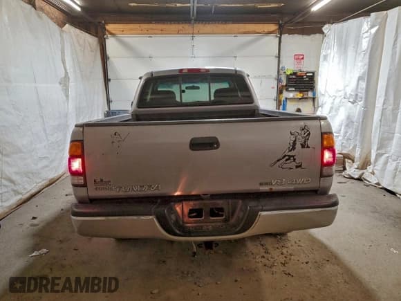 ✅ 2003 Toyota Tundra SR5 • VIN: 5TBBT44123S355448 • Лот: 94742475. Опубликован ранее на Copart с пробегом 210 387 миль. Бесплатный доступ к архиву аукционных продаж из США и подробный отчёт об истории автомобиля на DreamBid. Изображение 6.