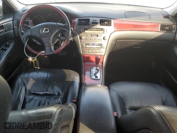 ✅ 2003 Lexus ES 300 • VIN: JTHBF30G630106882 • Lot: 82730915. Listed on Copart with 226,137 mi. Free auction sales archive from the USA and detailed vehicle history report at DreamBid. Image 8.