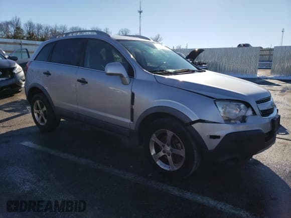 ✅ 2012 Chevrolet Captiva Sport LS • VIN: 3GNAL2EKXCS554040 • Lot: 87949985. Wystawiony na Copart z przebiegiem 136 663 mil. Bezpłatny archiwum sprzedaży aukcyjnych z USA i szczegółowy raport historii pojazdu na DreamBid. Zdjęcie 4.