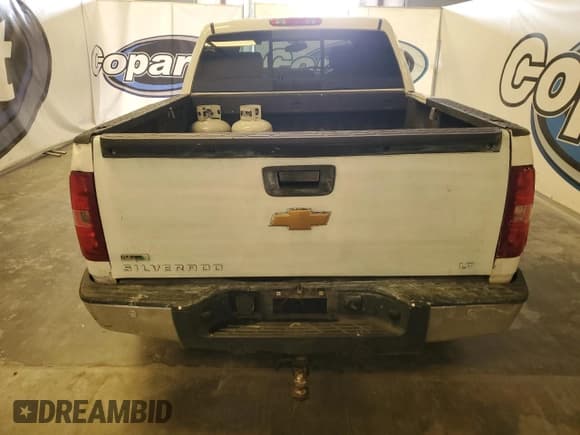 ✅ 2011 Chevrolet Silverado 1500 LT • VIN: 3GCPKSE30BG263174 • Lot: 71048695. Listed on Copart with 225,351 mi. Free auction sales archive from the USA and detailed vehicle history report at DreamBid. Image 6.
