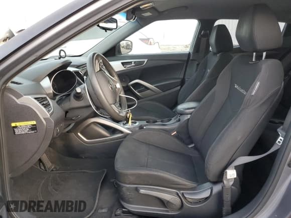 ✅ 2014 Hyundai Veloster • VIN: KMHTC6AD2EU217571 • Lot: 84044224. Listed on Copart with 137,609 mi. Free auction sales archive from the USA and detailed vehicle history report at DreamBid. Image 7.
