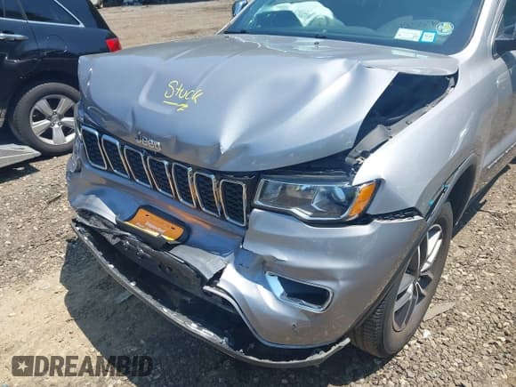 ✅ 2020 Jeep Grand Cherokee Limited X • VIN: 1C4RJFBG3LC317548 • Lot: 42557544. Listed on IAAI with 34,401 mi. Free auction sales archive from the USA and detailed vehicle history report at DreamBid. Image 6.