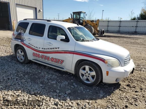 ✅ 2011 Chevrolet HHR 1LT • VIN: 3GNBABFW7BS502455 • Lot: 85671265. Wystawiony na Copart z przebiegiem 199 895 mil. Bezpłatny archiwum sprzedaży aukcyjnych z USA i szczegółowy raport historii pojazdu na DreamBid. Zdjęcie 4.