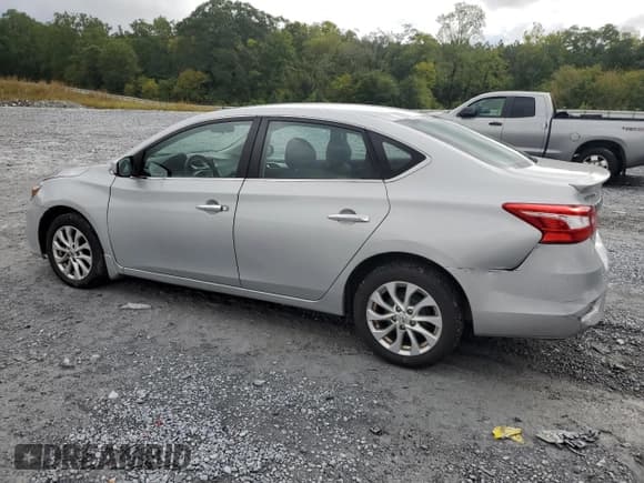 ✅ 2017 Nissan Sentra SV • VIN: 3N1AB7AP6HY376807 • Lot: 84178295. Wystawiony na Copart z przebiegiem 142 185 mil. Bezpłatny archiwum sprzedaży aukcyjnych z USA i szczegółowy raport historii pojazdu na DreamBid. Zdjęcie 2.
