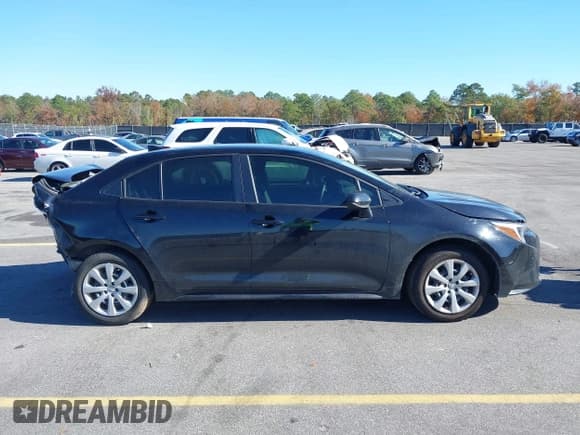 ✅ 2025 Toyota Corolla Hybrid LE • VIN: JTDBCMFE8SJ042715 • Лот: 43631407. Опубликован ранее на IAAI с пробегом 36 059 миль. Бесплатный доступ к архиву аукционных продаж из США и подробный отчёт об истории автомобиля на DreamBid. Изображение 13.