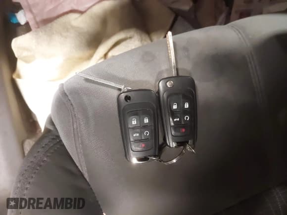 ✅ 2016 Chevrolet Impala LS • VIN: 2G11X5SA7G9171260 • Lot: 41995402. Listed on IAAI with 140,482 mi. Free auction sales archive from the USA and detailed vehicle history report at DreamBid. Image 11.