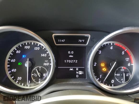 ✅ 2012 Mercedes-Benz M 350 • VIN: 4JGDA2EB6CA033017 • Lot: 71996855. Wystawiony na Copart z przebiegiem 170 272 mil. Bezpłatny archiwum sprzedaży aukcyjnych z USA i szczegółowy raport historii pojazdu na DreamBid. Zdjęcie 9.