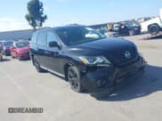 ✅ 2018 Nissan Pathfinder S • VIN: 5N1DR2MN1JC632526 • Lot: 43369149. Wystawiony na IAAI z przebiegiem 121 406 mil. Bezpłatny archiwum sprzedaży aukcyjnych z USA i szczegółowy raport historii pojazdu na DreamBid. Zdjęcie 1.