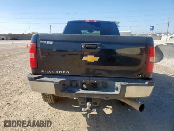 ✅ 2013 Chevrolet Silverado 2500HD LTZ • VIN: 1GC2KYE87DZ165996 • Lot: 92822315. Listed on Copart with 165,197 mi. Free auction sales archive from the USA and detailed vehicle history report at DreamBid. Image 6.