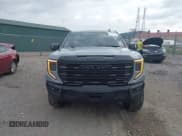 ✅ 2024 GMC Sierra 1500 AT4X • VIN: 3GTUUFEL0RG285609 • Лот: 42546791. Опубликован ранее на IAAI с пробегом 25 033 миль. Бесплатный доступ к архиву аукционных продаж из США и подробный отчёт об истории автомобиля на DreamBid. Изображение 12.