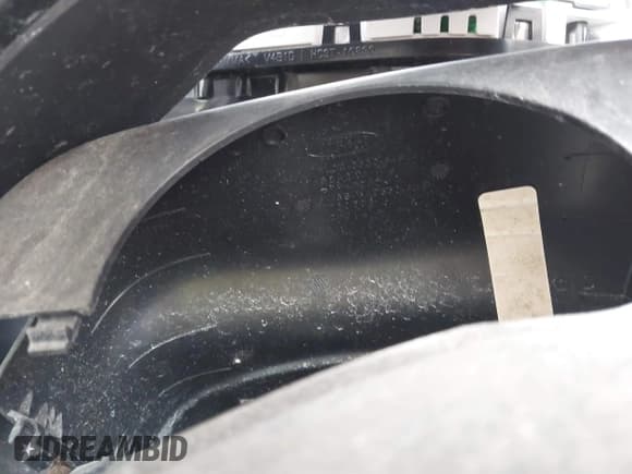 ✅ 2019 Ford F-250 XL • VIN: 1FT7W2A69KEG19732 • Lot: 41925065. Listed on IAAI with 104,337 mi. Free auction sales archive from the USA and detailed vehicle history report at DreamBid. Image 7.