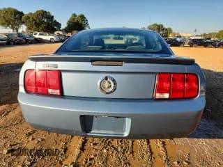 ✅ 2007 Ford Mustang Deluxe • VIN: 1ZVFT80NX75320707 • Lot: 89883865. Listed on Copart with 149,483 mi. Free auction sales archive from the USA and detailed vehicle history report at DreamBid. Image 6.