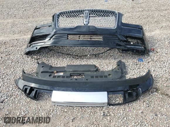 ✅ 2018 Lincoln Navigator Reserve • VIN: 5LMJJ3LT0JEL03222 • Лот: 64489405. Опубликован ранее на Copart с пробегом 89 234 миль. Бесплатный доступ к архиву аукционных продаж из США и подробный отчёт об истории автомобиля на DreamBid. Изображение 13.