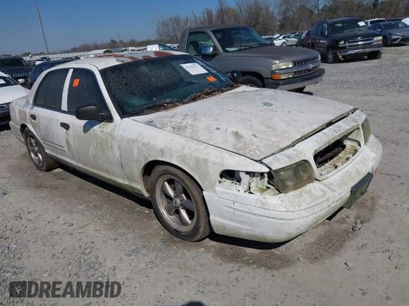 ✅ 2007 Ford Police Interceptor • VIN: 2FAFP71W07X136860 • Lot: 41627675. Listed on IAAI with Not provided. Free auction sales archive from the USA and detailed vehicle history report at DreamBid. Image 1.