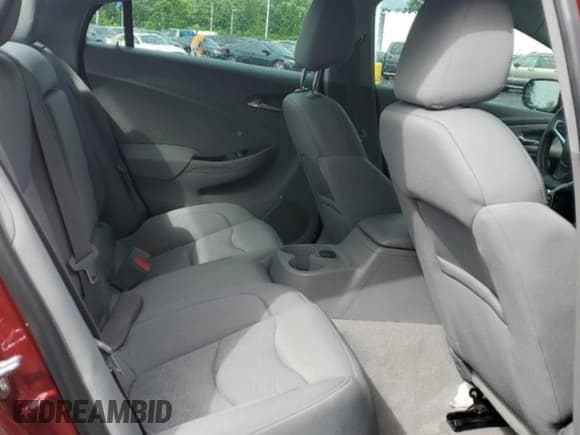 ✅ 2017 Chevrolet Volt LT • VIN: 1G1RA6S55HU126514 • Lot: 56346154. Wystawiony na Copart z przebiegiem 64 285 mil. Bezpłatny archiwum sprzedaży aukcyjnych z USA i szczegółowy raport historii pojazdu na DreamBid. Zdjęcie 11.