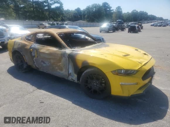 ✅ 2018 Ford Mustang EcoBoost • VIN: 1FA6P8TH2J5159683 • Лот: 71039135. Опубликован ранее на Copart с пробегом Не указан. Бесплатный доступ к архиву аукционных продаж из США и подробный отчёт об истории автомобиля на DreamBid. Изображение 4.