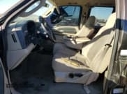 ✅ 2005 Ford F-250 XL • VIN: 1FTSW20525EA80684 • Lot: 89100935. Wystawiony na Copart z przebiegiem Nie podano. Bezpłatny archiwum sprzedaży aukcyjnych z USA i szczegółowy raport historii pojazdu na DreamBid. Zdjęcie 7.