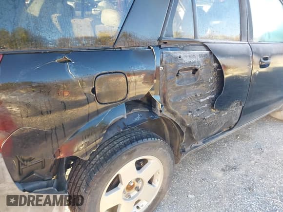 ✅ 2004 Saturn VUE V6 • VIN: 5GZCZ63424S863234 • Lot: 41815706. Wystawiony na IAAI z przebiegiem 145 241 mil. Bezpłatny archiwum sprzedaży aukcyjnych z USA i szczegółowy raport historii pojazdu na DreamBid. Zdjęcie 6.