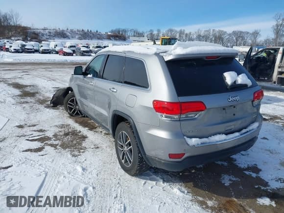 ✅ 2018 Jeep Grand Cherokee Limited • VIN: 1C4RJFBG5JC181002 • Лот: 41343630. Опубликован ранее на IAAI с пробегом 81 383 миль. Бесплатный доступ к архиву аукционных продаж из США и подробный отчёт об истории автомобиля на DreamBid. Изображение 3.