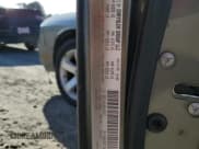 ✅ 2010 Dodge Challenger SE • VIN: 2B3CJ4DV8AH103317 • Lot: 42911135. Wystawiony na Copart z przebiegiem 163 618 mil. Bezpłatny archiwum sprzedaży aukcyjnych z USA i szczegółowy raport historii pojazdu na DreamBid. Zdjęcie 14.