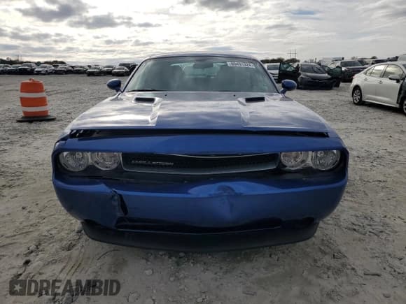 ✅ 2012 Dodge Challenger SXT • VIN: 2C3CDYAG8CH262493 • Lot: 80491324. Wystawiony na Copart z przebiegiem 58 764 mil. Bezpłatny archiwum sprzedaży aukcyjnych z USA i szczegółowy raport historii pojazdu na DreamBid. Zdjęcie 5.