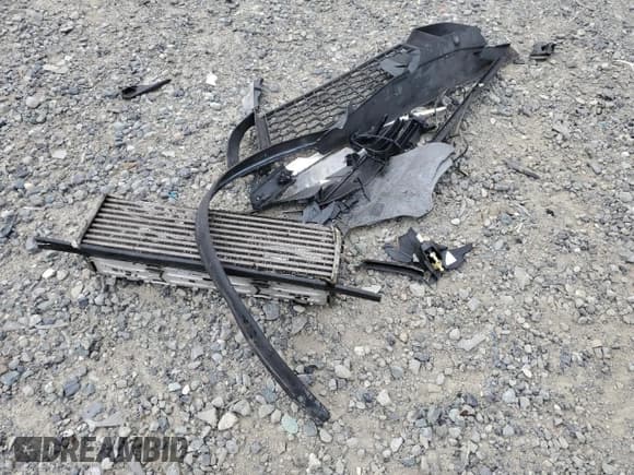 ✅ 2015 BMW 2 Series M235i • VIN: WBA1J7C50FV254057 • Lot: 70513515. Listed on Copart with Not provided. Free auction sales archive from the USA and detailed vehicle history report at DreamBid. Image 12.