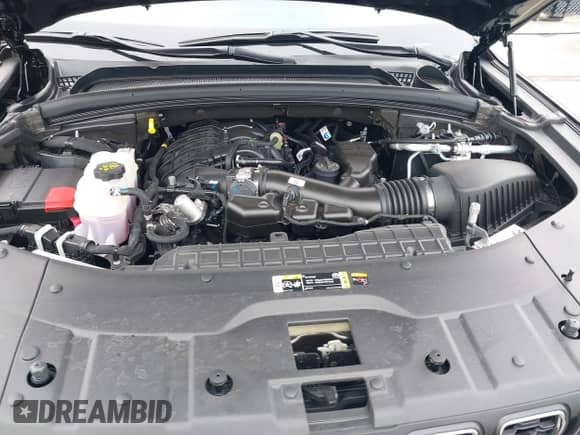 2025 Jeep Grand Cherokee Altitude X with VIN 1C4RJGAG6SC266049, listed as a IAAI auction lot 42430965 with 2,197 mi miles and . Bid and sale history available at DreamBid. Image 10.