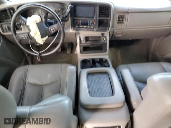 ✅ 2006 GMC Sierra 1500 SLE2 • VIN: 2GTEK13T261101873 • Lot: 45419865. Wystawiony na Copart z przebiegiem 201 547 mil. Bezpłatny archiwum sprzedaży aukcyjnych z USA i szczegółowy raport historii pojazdu na DreamBid. Zdjęcie 8.