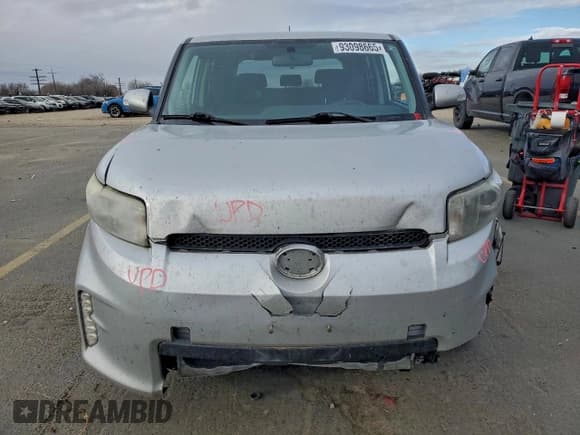 ✅ 2014 Scion xB • VIN: JTLZE4FE2EJ065974 • Лот: 93098665. Опубликован ранее на Copart с пробегом 140 876 миль. Бесплатный доступ к архиву аукционных продаж из США и подробный отчёт об истории автомобиля на DreamBid. Изображение 5.