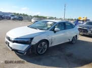 ✅ 2018 Honda Clarity Touring • VIN: JHMZC5F35JC012429 • Lot: 43386636. Wystawiony na IAAI z przebiegiem 77 998 mil. Bezpłatny archiwum sprzedaży aukcyjnych z USA i szczegółowy raport historii pojazdu na DreamBid. Zdjęcie 2.