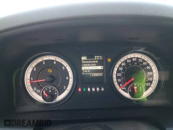 2016 Ram 1500 Express with VIN 1C6RR7FG1GS325949, listed as a Copart auction lot 68525725 with 113,990 mi miles and Clean title. Bid and sale history available at DreamBid. Image 9.