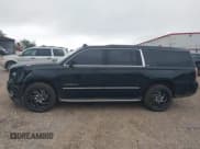✅ 2015 GMC Yukon XL SLT • VIN: 1GKS1HKC7FR645636 • Lot: 42093086. Wystawiony na IAAI z przebiegiem 206 189 mil. Bezpłatny archiwum sprzedaży aukcyjnych z USA i szczegółowy raport historii pojazdu na DreamBid. Zdjęcie 15.