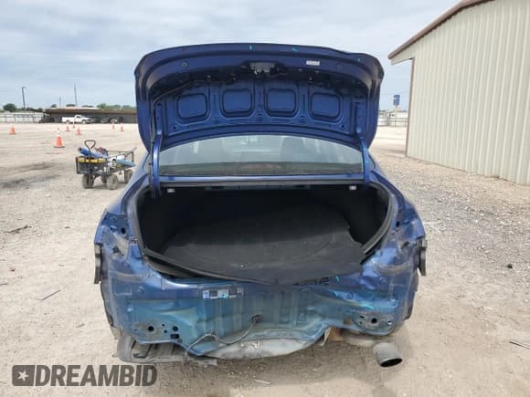 ✅ 2019 Kia Forte LXS • VIN: 3KPF24AD2KE125928 • Lot: 52880985. Listed on Copart with 72,049 mi. Free auction sales archive from the USA and detailed vehicle history report at DreamBid. Image 6.