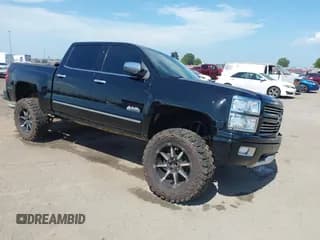 ✅ 2015 Chevrolet Silverado 1500 High Country • VIN: 3GCUKTEJ6FG187019 • Лот: 42836069. Опубликован ранее на IAAI с пробегом 144 832 миль. Бесплатный доступ к архиву аукционных продаж из США и подробный отчёт об истории автомобиля на DreamBid. Изображение 1.