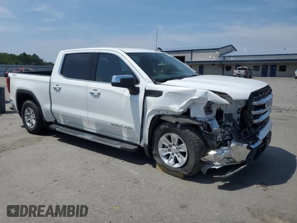 ✅ 2022 GMC Sierra 1500 SLE • VIN: 3GTP9BEKXNG138898 • Lot: 61992965. Listed on Copart with 31,904 mi. Free auction sales archive from the USA and detailed vehicle history report at DreamBid. Image 4.