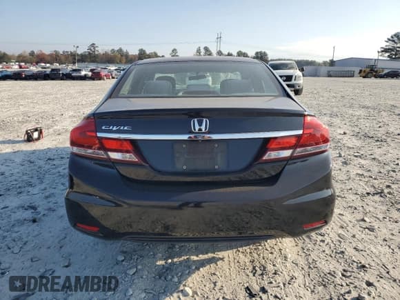 ✅ 2014 Honda Civic LX • VIN: 19XFB2F50EE011985 • Лот: 92861525. Опубликован ранее на Copart с пробегом Не указан. Бесплатный доступ к архиву аукционных продаж из США и подробный отчёт об истории автомобиля на DreamBid. Изображение 6.