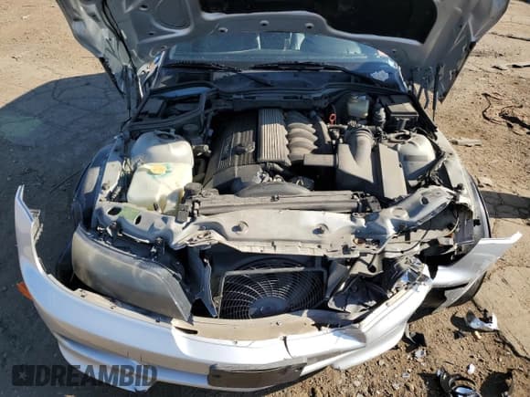 ✅ 2000 BMW Z3 • VIN: WBSCM9342YLC61804 • Лот: 76456134. Опубликован ранее на Copart с пробегом 121 236 миль. Бесплатный доступ к архиву аукционных продаж из США и подробный отчёт об истории автомобиля на DreamBid. Изображение 11.