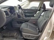 ✅ 2025 Nissan Rogue Platinum • VIN: JN8BT3DD7SW470738 • Lot: 81264375. Listed on Copart with 1,870 mi. Free auction sales archive from the USA and detailed vehicle history report at DreamBid. Image 7.