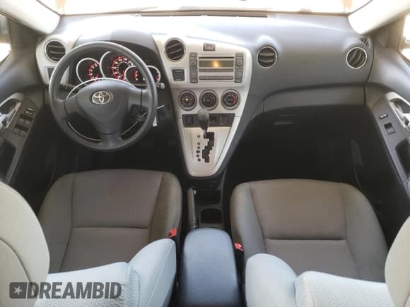 ✅ 2010 Toyota Matrix S • VIN: 2T1LE4EE5AC017779 • Лот: 58762895. Опубликован ранее на Copart с пробегом 102 217 миль. Бесплатный доступ к архиву аукционных продаж из США и подробный отчёт об истории автомобиля на DreamBid. Изображение 8.