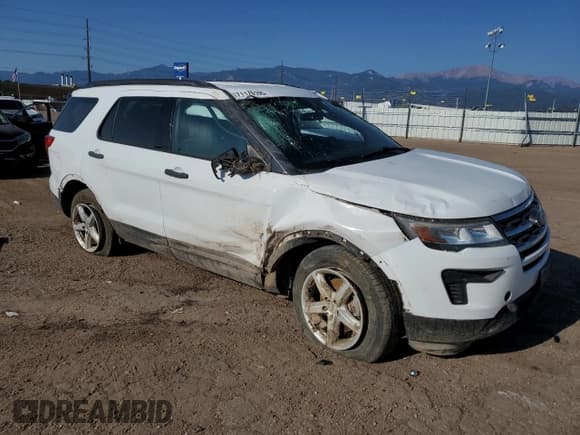 ✅ 2018 Ford Explorer • VIN: 1FM5K8B84JGB00396 • Lot: 71170105. Wystawiony na Copart z przebiegiem Nie podano. Bezpłatny archiwum sprzedaży aukcyjnych z USA i szczegółowy raport historii pojazdu na DreamBid. Zdjęcie 4.