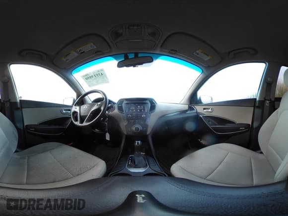 ✅ 2017 Hyundai Santa Fe 2.4L • VIN: 5NMZUDLB1HH018289 • Lot: 43513950. Wystawiony na IAAI z przebiegiem 111 768 mil. Bezpłatny archiwum sprzedaży aukcyjnych z USA i szczegółowy raport historii pojazdu na DreamBid. Zdjęcie 18.