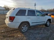 ✅ 2007 Jeep Grand Cherokee Laredo • VIN: 1J8GR48K97C681665 • Лот: 93636025. Опубликован ранее на Copart с пробегом 185 361 миль. Бесплатный доступ к архиву аукционных продаж из США и подробный отчёт об истории автомобиля на DreamBid. Изображение 3.
