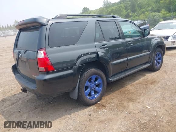 ✅ 2007 Toyota 4Runner Limited • VIN: JTEBU17R570127050 • Лот: 42482513. Опубликован ранее на IAAI с пробегом 348 446 миль. Бесплатный доступ к архиву аукционных продаж из США и подробный отчёт об истории автомобиля на DreamBid. Изображение 4.