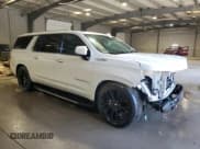 ✅ 2023 Chevrolet Suburban High Country • VIN: 1GNSKGKT3PR482608 • Lot: 62395875. Wystawiony na Copart z przebiegiem 14 382 mil. Bezpłatny archiwum sprzedaży aukcyjnych z USA i szczegółowy raport historii pojazdu na DreamBid. Zdjęcie 4.