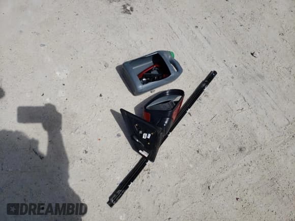 ✅ 2019 Hyundai Kona SE • VIN: KM8K12AA1KU258799 • Лот: 46826174. Опубликован ранее на Copart с пробегом 62 551 миль. Бесплатный доступ к архиву аукционных продаж из США и подробный отчёт об истории автомобиля на DreamBid. Изображение 12.