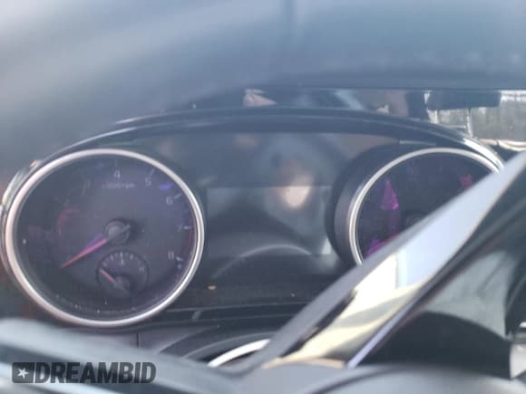 ✅ 2022 Kia Carnival SX • VIN: KNDNE5H33N6104361 • Lot: 46853405. Listed on Copart with Not provided. Free auction sales archive from the USA and detailed vehicle history report at DreamBid. Image 9.