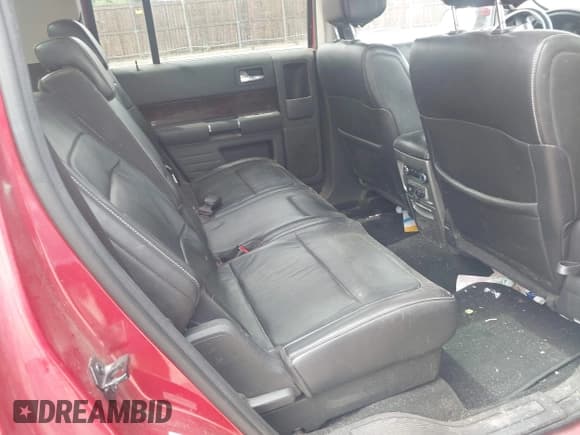 ✅ 2011 Ford Flex SEL • VIN: 2FMHK6CC7BBD25022 • Lot: 42797634. Wystawiony na IAAI z przebiegiem 211 372 mil. Bezpłatny archiwum sprzedaży aukcyjnych z USA i szczegółowy raport historii pojazdu na DreamBid. Zdjęcie 8.